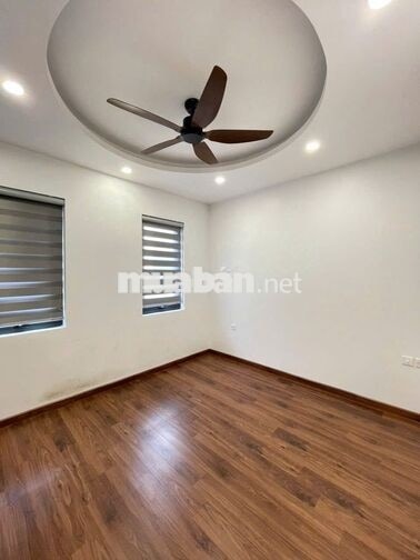 CHO THUÊ CỌ XANH 65M² – 5 TẦNG – CÓ THANG MÁY – 16 TRIỆU/THÁNG