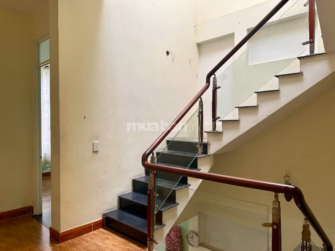 BÁN NHÀ KHU SÂN BAY, GẦN CÔNG VIÊN HOÀNG VĂN THỤ, SÁT BÊN BV TÂM ANH