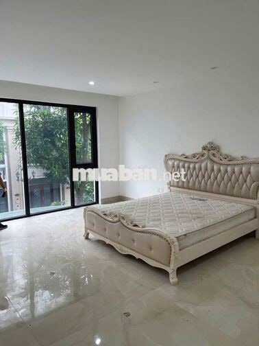 CHO THUÊ NHÀ TĐ7 80M² – 5 TẦNG – THANG MÁY – FULL ĐỒ – 20TR/THÁNG
