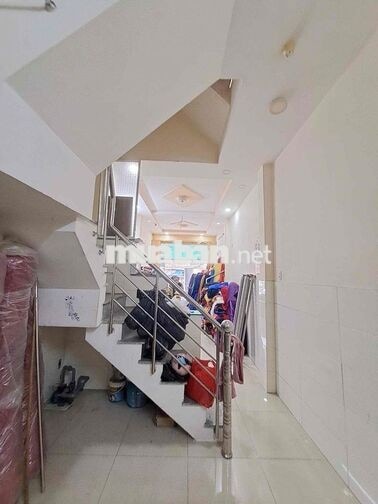 Nhà Mặt Tiền khu chợ Vải. Phù hợp kinh doanh hoặc cho thuê