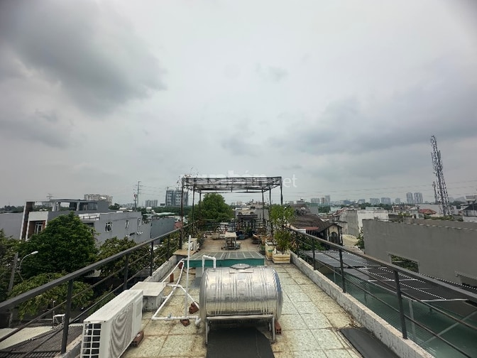 Nhà đẹp 3 tầng sân thượng, Phước Bình Q9, 100m2, giá 10,5 tỷ. 