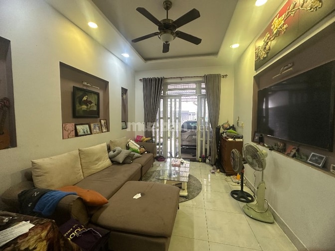 Nhà đẹp 3 tầng sân thượng, Phước Bình Q9, 100m2, giá 10,5 tỷ. 