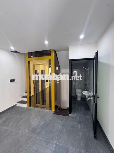 CHO THUÊ LIỀN KỀ 72M² – 5 TẦNG – CÓ THANG MÁY – 13,5 TRIỆU/THÁNG