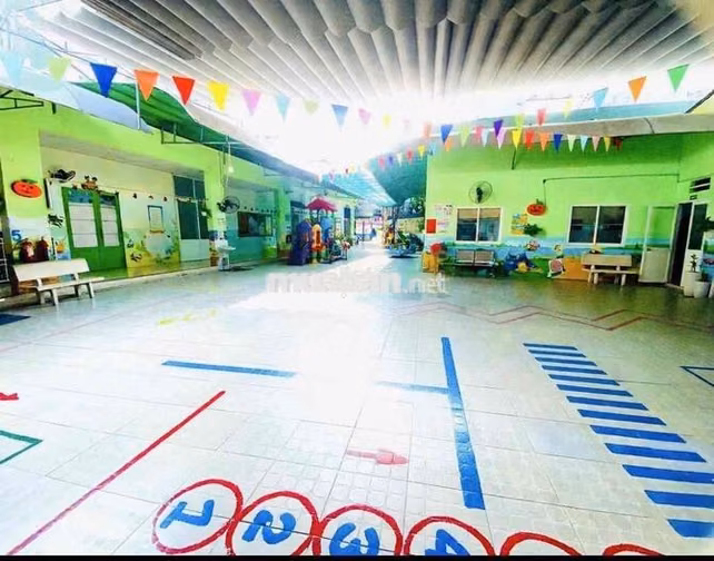 CHO THUÊ NHÀ MẶT TIỀN MGANG 11M THỐNG NHẤT VỊ TRÍ TRUNG TÂM VIPP