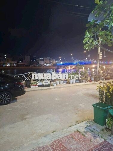 Bán 3 mê nguyên view trực diện sông ngang 5m siêu đẹp 