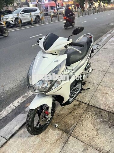 Honda Air Blade Fi 2012 Trắng