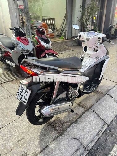 Honda Air Blade Fi 2012 Trắng