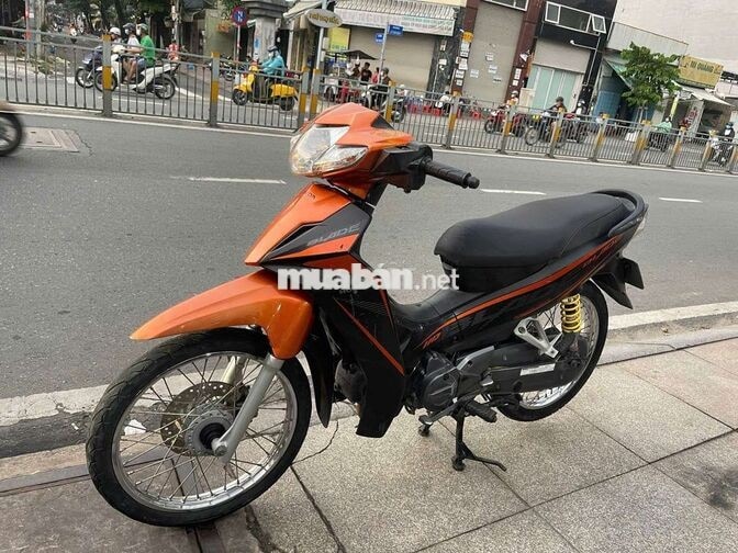 Honda Wave Blade 2017 Cam đen