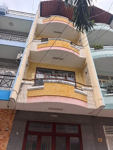 Bán Nhà 4x13,5m 2 lầu sân thượng, KDC Cao Lõ P4Q8