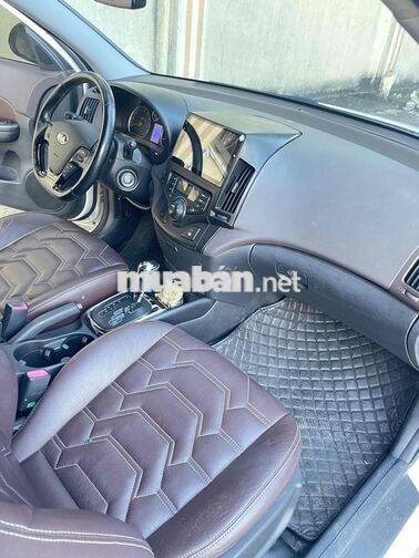 Hyundai i30 2010 Trắng
