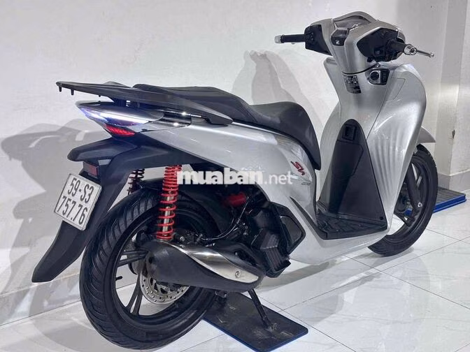 Honda SH 160 ABS 2023 Bạc 10k km