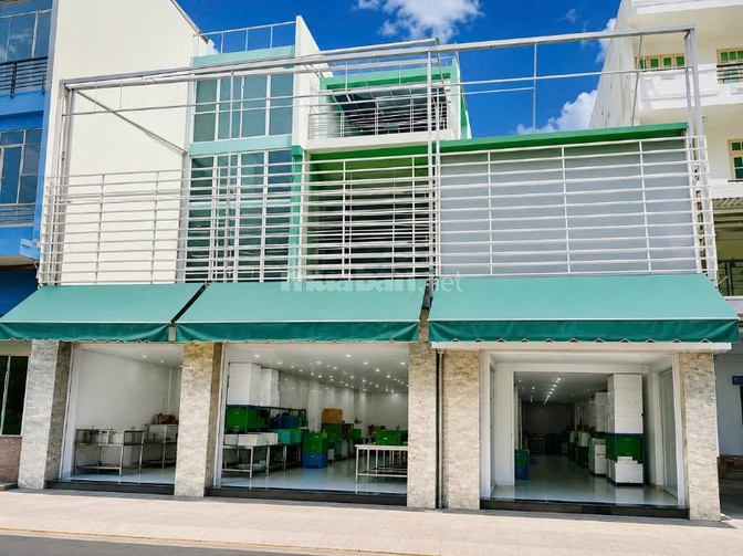 Cho thuê mặt tiền võ văn kiệt Q1_Diện tích: 14x27m trệt 3 lầu