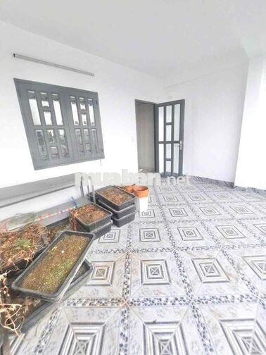 Nhà Mới Có Nội Thất 5x12m 3Lầu (4PN 4WC) Hẻm 5m Thông. 1/ CHIẾN LƯỢC