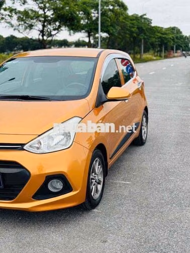 Hyundai i10 1.2AT 2016 Vàng đồng Tự động
