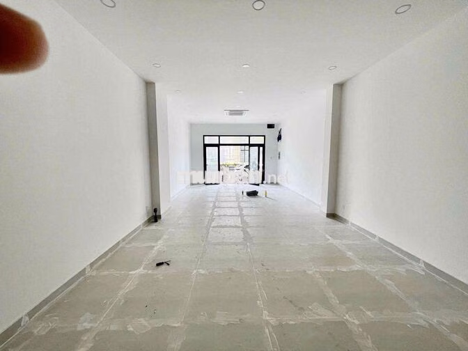 Nguyên căn Cityland ParkHills 1 trệt 4 lầu, thang máy, máy lạnh
