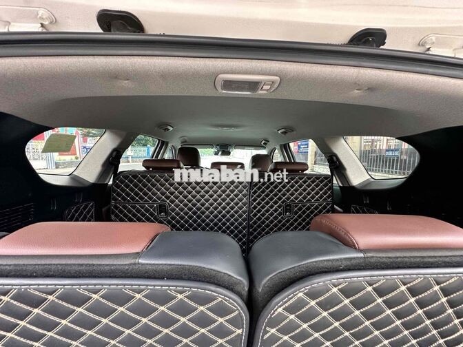 Hyundai Santafe 2022 2.2 Dầu Trắng