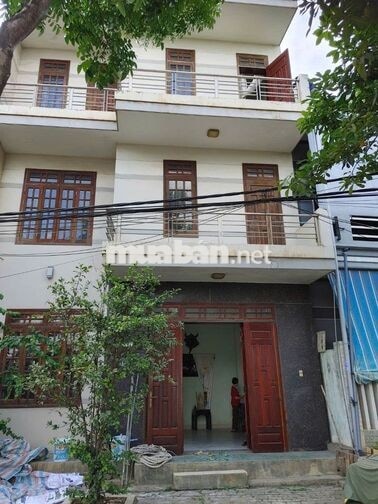 CHO THUÊ NHÀ PHỐ MẶT TIỀN TRƯỜNG SƠN GIÁ RẺ