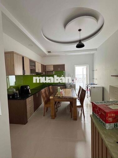 Cho thuê nhà Full nội Thất chợ Hiệp Bình