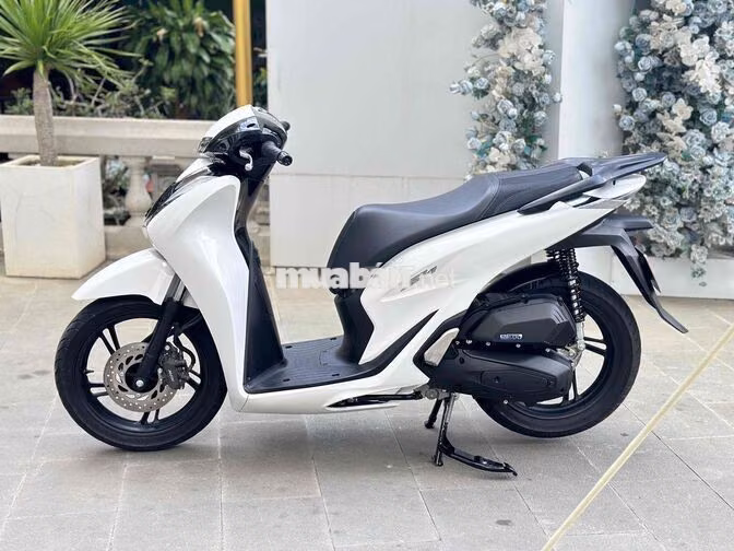 Honda SH 2022 Trắng