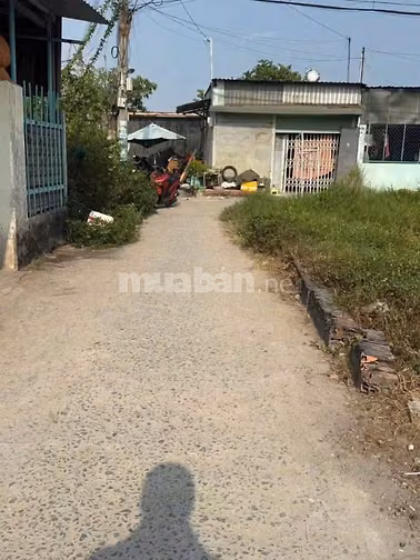 XUÂN THỚI SƠN HÓC MÔN  BÁN ĐẤT GÓC 2 MẶT TIỀN  GIÁ MỚI 2,5 TỶ TL 