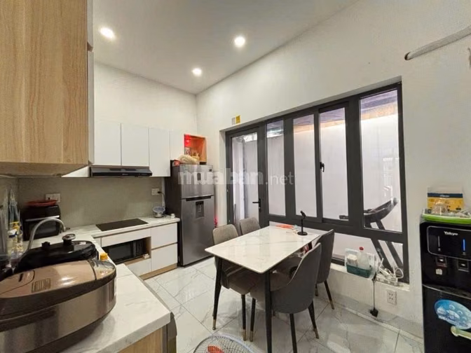 KHÔNG LỖI , KHÔNG QUY HOẠCH - DIỆN TÍCH THỰC TẾ 160m2 - 5,6 TỶ 
