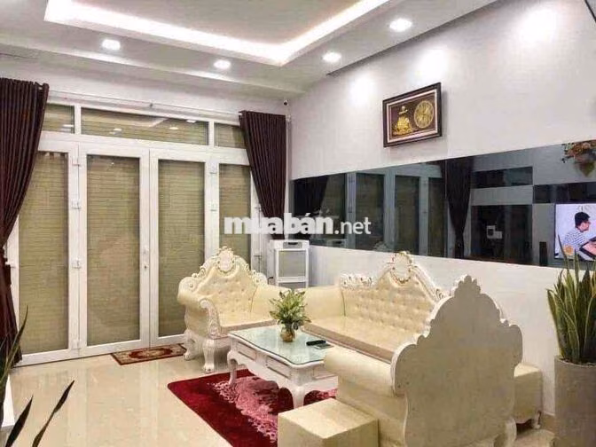 Cho Thuê Nhà Phố Sát Chung Cư Picity TX13 DT 250m2 1Trệt 3Lầu 4Pn 5Wc