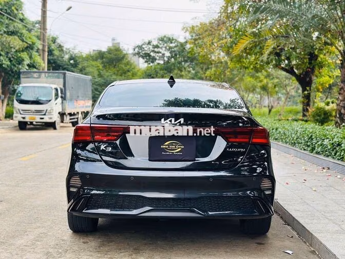 Kia K3 1.6 Luxury 2025 Đen 25.000 km