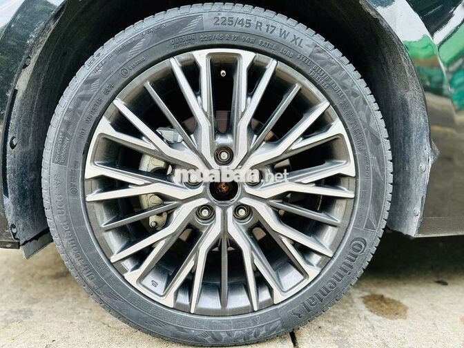 Kia K3 1.6 Luxury 2025 Đen 25.000 km