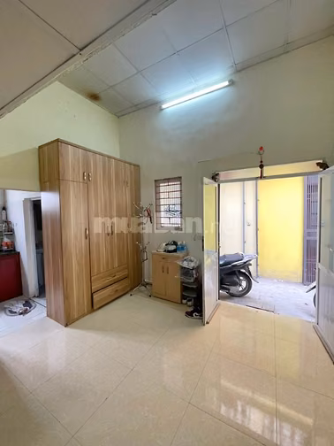 6,5 TRIỆU - NGÕ 189 HOÀNG HOA THÁM-  GẦN PHỐ 