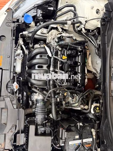 Mazda Mazda 2 2023 Trắng Tự động 19.000km