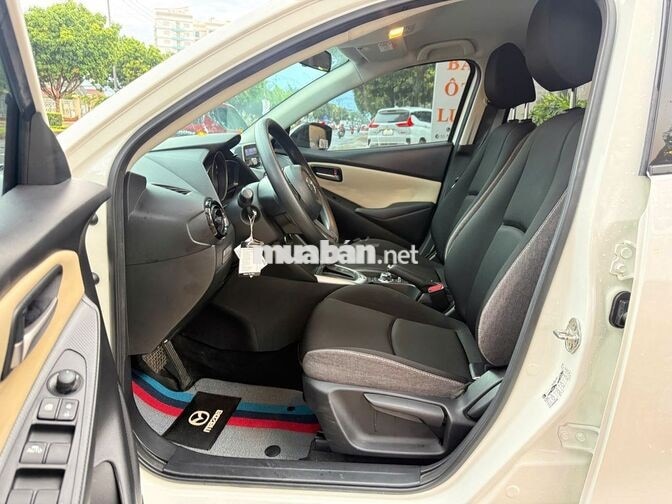 Mazda Mazda 2 2023 Trắng Tự động 19.000km