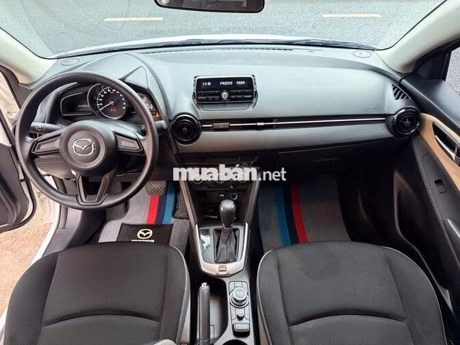 Mazda Mazda 2 2023 Trắng Tự động 19.000km