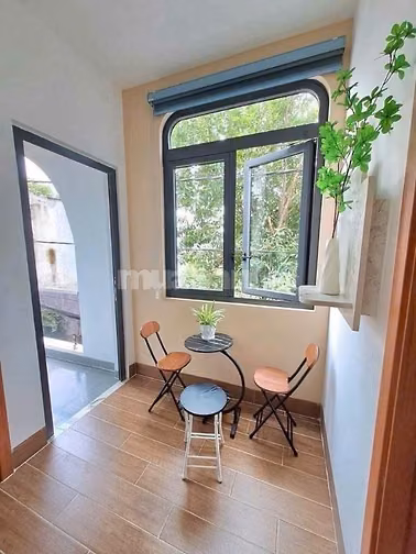 Bán gấp - hẻm xe hơi - 4 tỷ 090 Đường Bùi Quang Là, Gò Vấp - DT 47 m2