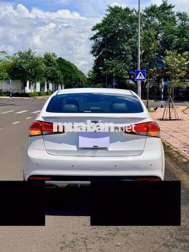 Kia Cerato 2018 1.6 AT Bản Full Trắng