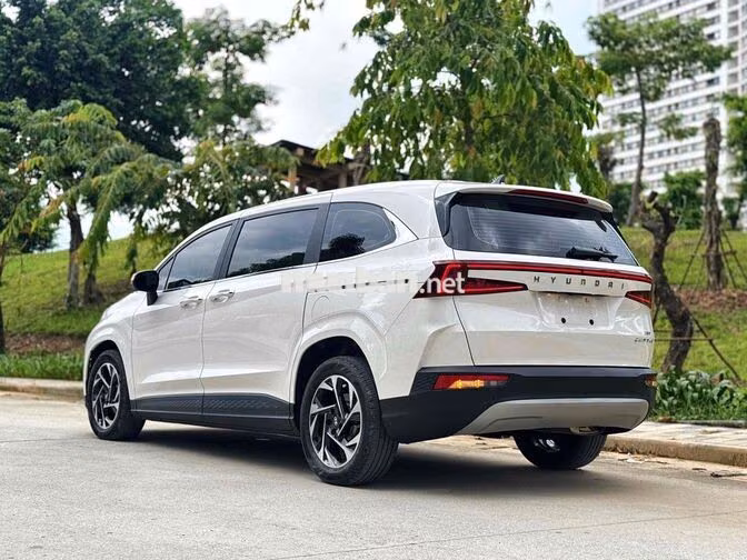 Hyundai Custin 1.5T Đặc biệt 2024 Trắng 1 vạn km