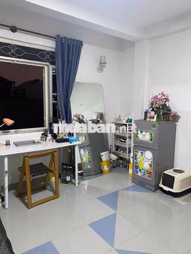 Pass gấp phòng cửa rộng lớn, gần IUH cs1, VLU