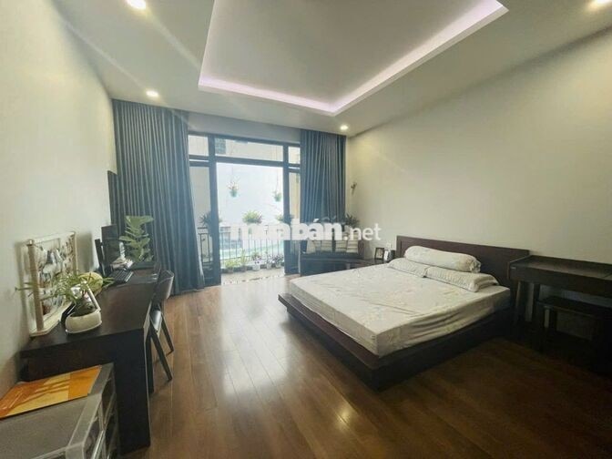 Cho thuê nhà khu Hoàng Hoa Thám, Phường 13, Quận Tân Bình.