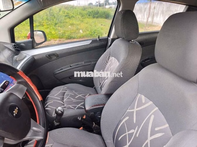 Chevrolet Spark 2017 1.2 màu Đỏ Đăk Lăk
