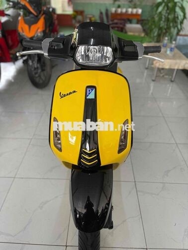 BÁn Vespa Sprint ABS 2019 lướt 8000km đẹp keng