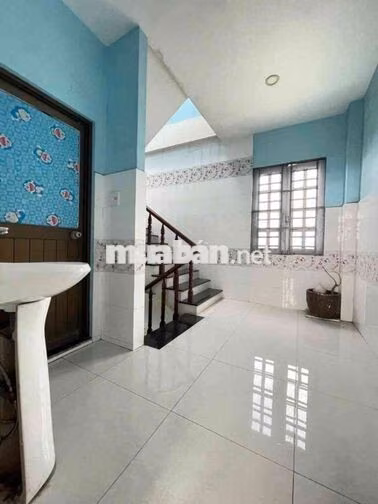 Nhà 5 tầng diện tích khủng 5x15 hẻm xe tải gần Aeon chỉ 5.6 tỷ gấp bán