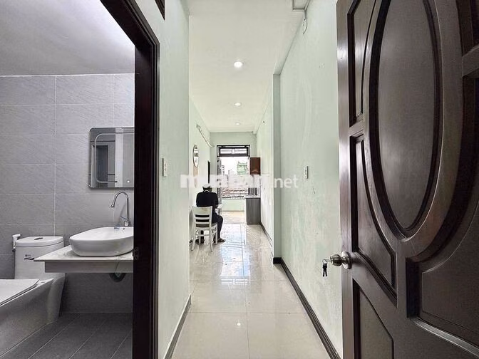 CHO THUÊ 2 PHÒNG NGỦ BAN CÔNG CUỐI DƯƠNG QUẢNG HÀM SÁT BÌNH THẠNH