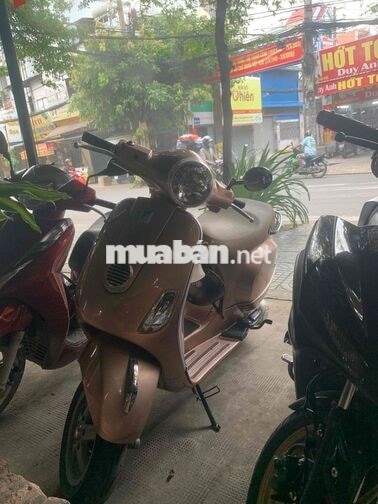 Piaggio Vespa FI 2011 Nâu Việt Nam