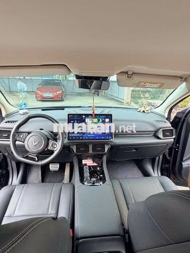 Vinfast VF8 Eco 2024 Đen 27000 km