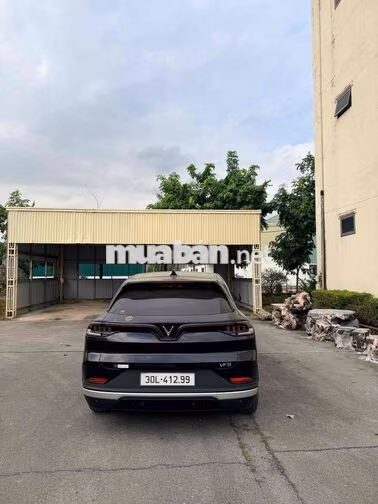Vinfast VF8 Eco 2024 Đen 27000 km