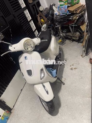 Piaggio Vespa LX 125 3Vie 2015 Trắng