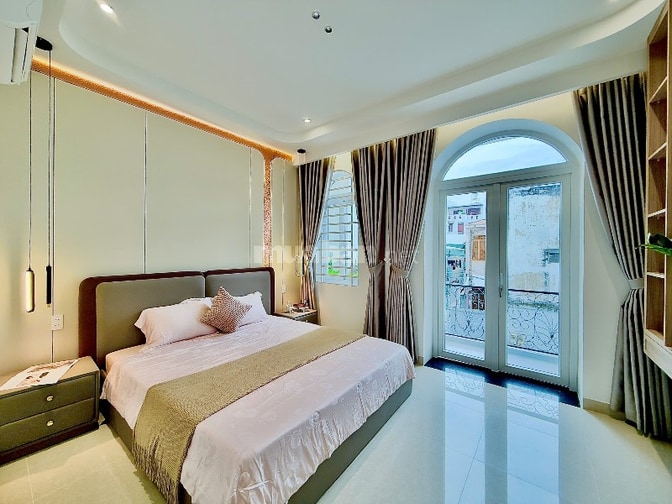 Nhà 4 lầu tuyệt đẹp Cao cấp hẻm xe hơi Nguyễn Thượng Hiền, P5, Q.Bình 