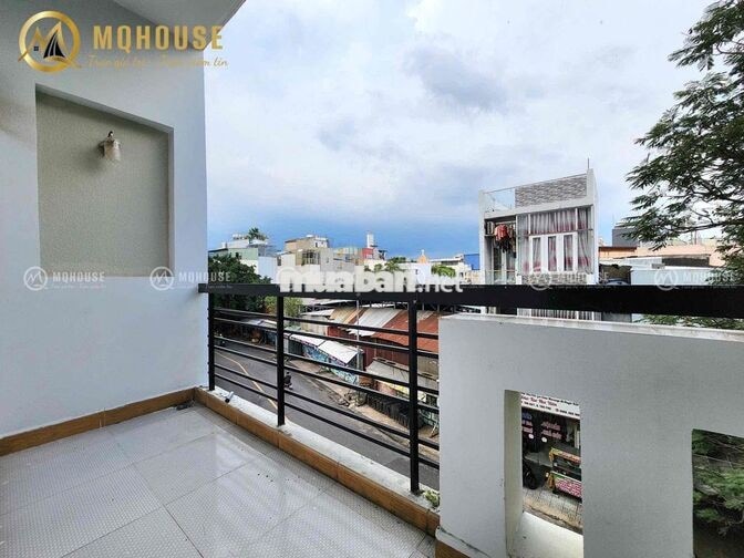 🏡CHO THUÊ PHÒNG KHÔNG GÁC BAN CÔNG GẦN VHU - LUỸ BÁN BÍCH - FULL NT🏡