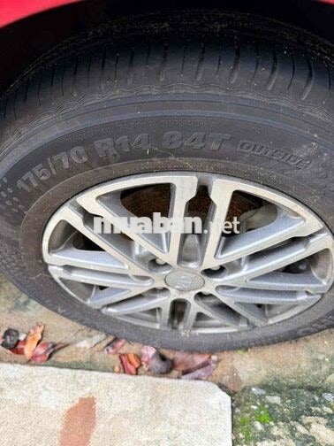 Kia Soluto Deluxe 2020 Tự động Đỏ