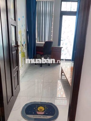 nhà thoáng mát cho thuê lâu dài đầy đủ tiện nghi