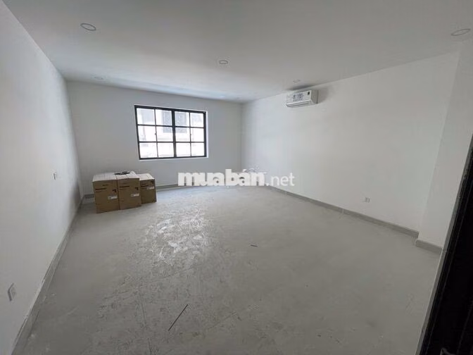 Cho thuê nhà mặt phố Cityland hoàn thiện mới 100% có thang máy